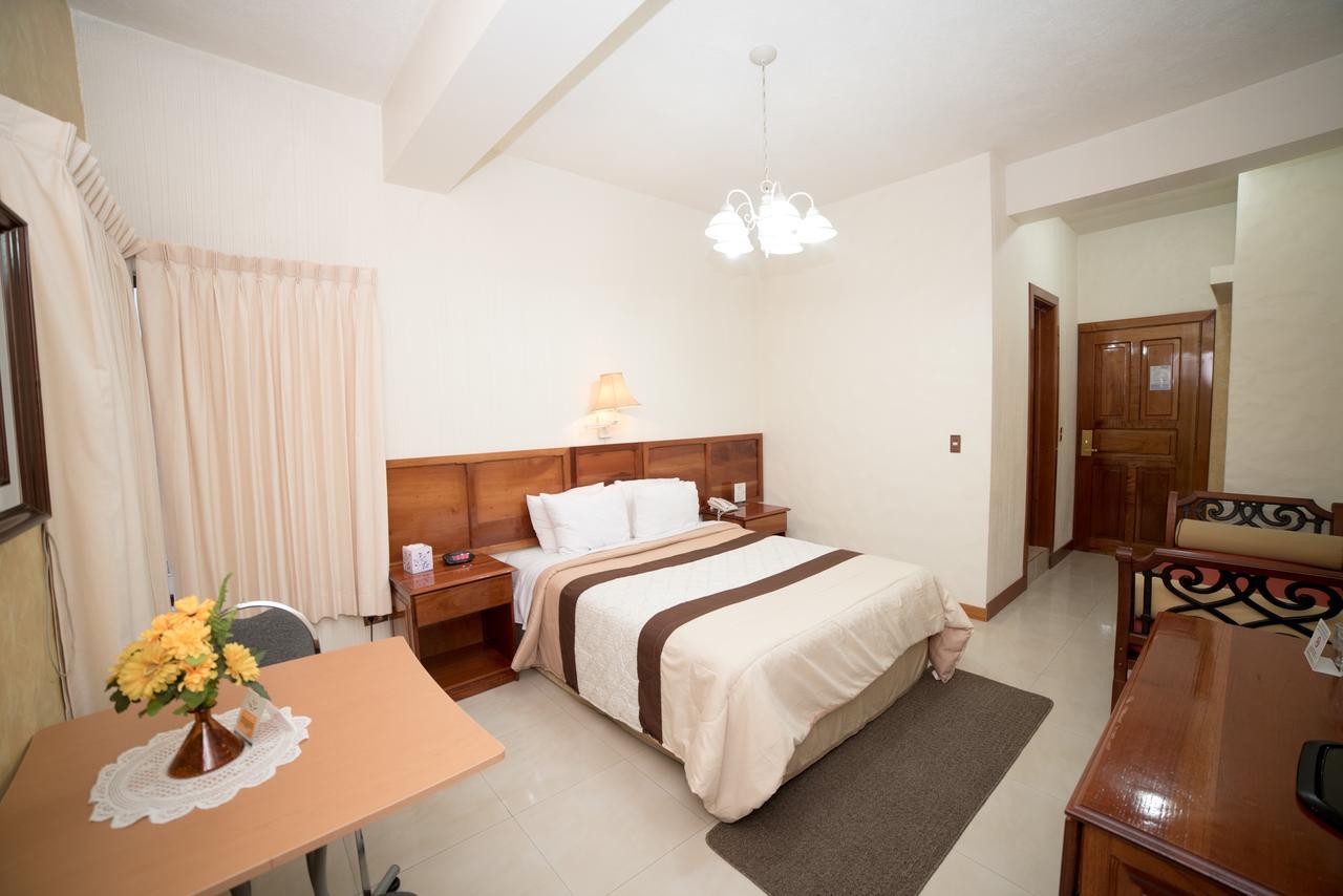 Hotel Anna Inn Olintepeque Екстериор снимка